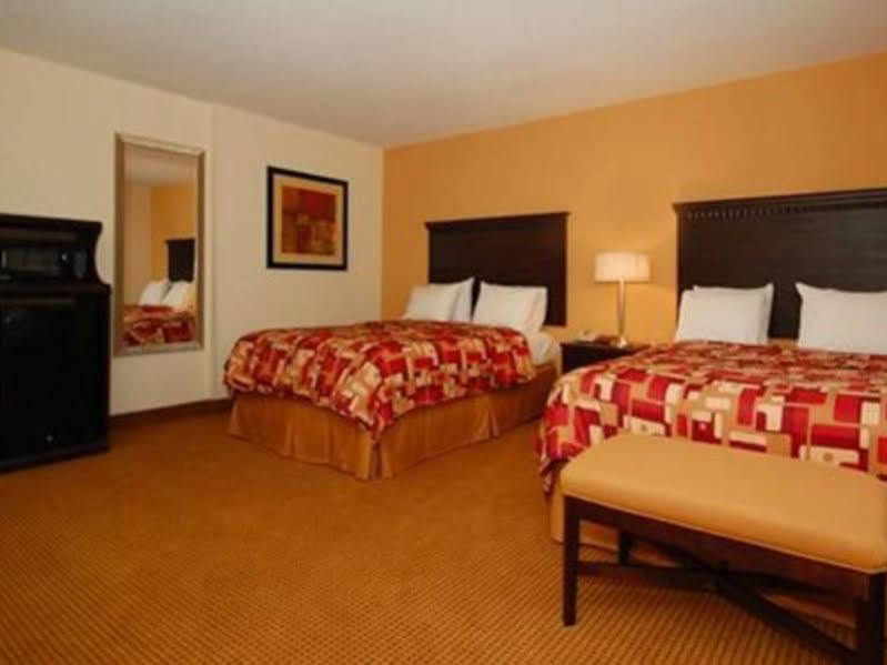 Comfort Inn Belle Vernon Exterior foto